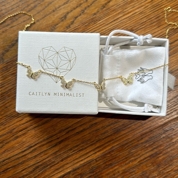 14 k gold pleated, genuine silver 18” Caitlyn the Minimalist necklace - Picture 2 of 4